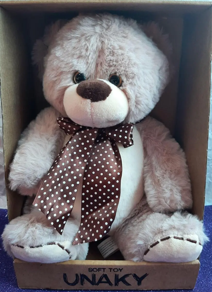 Медведь Герман, в средней подарочной коробке, 23 см