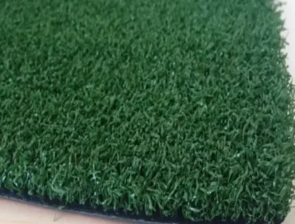 Искусственная трава 16 мм.