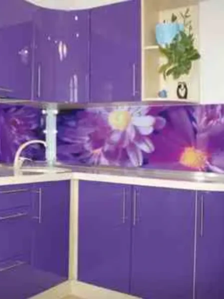 Стеклянный кухонный фартук под заказ