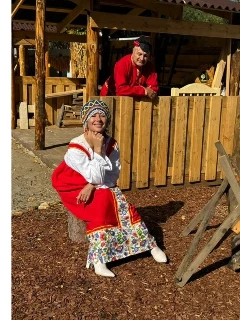 Изба русских забав