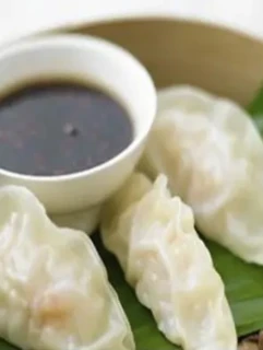 Пельмени отварные со свининой 20 шт.