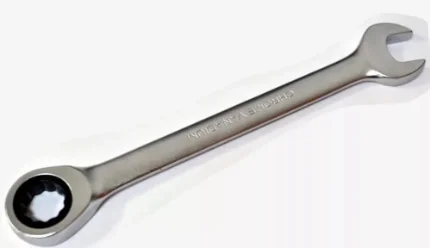 Ключ комбинированный трещоточный 17 мм HORTZ / MATRIX хромирован.