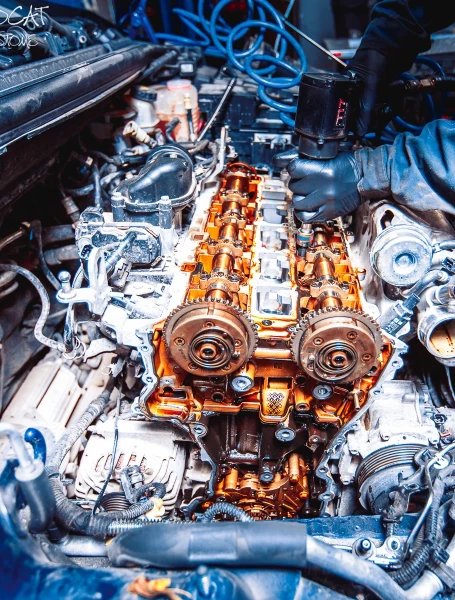 Фото для Ремонт бензиновых двигателей грузовых автомобилей и спецтехники