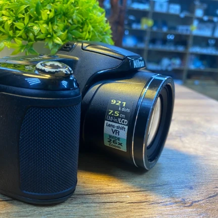 Компактная камера Nikon l840