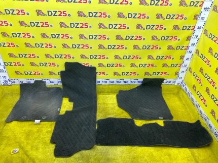 Фото для Коврики комплект TOYOTA/DAIHATSU/SUBARU ROOMY/TANK/THOR/JUSTY M910A/M910S/M910F/M900S/M900A/M900F 1KRFE 2017/Цвет R59 (б/у)