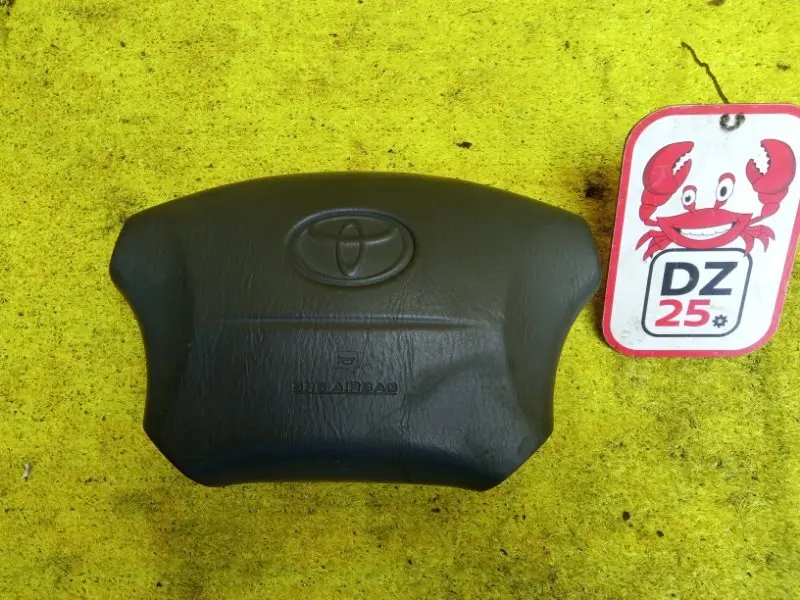 Подушка безопасности водителя Toyota Land Cruiser Prado