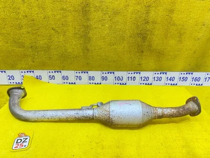 Фото для Катализатор TOYOTA HIACE/REGIUS ACE KDH205V/KDH205/KDH225/KDH225K/KDH227/KDH227B 2KDFTV 2006 (б/у)