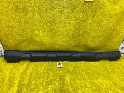 Фото для Накладка на порог Mercedes-Benz GLA-CLASS WDC156/156.942 M270E16R4/270.910/270910 2014/Цвет 787 прав. (б/у)