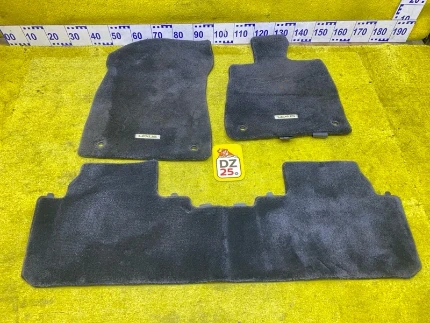 Фото для Коврики комплект LEXUS RX300/RX450H/RX450HL/RX350/RX350L/RX200T (б/у)