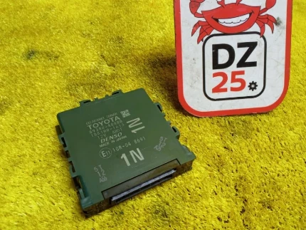 Фото для Блок управления парковкой LEXUS RX450H/RX450HL/RX350/RX300/RX200T (б/у)