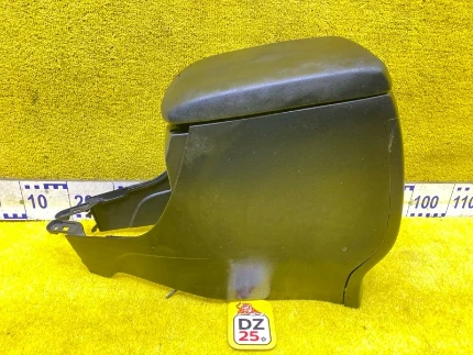 Фото для Бардачок между сиденьями TOYOTA LAND CRUISER PRADO (б/у)
