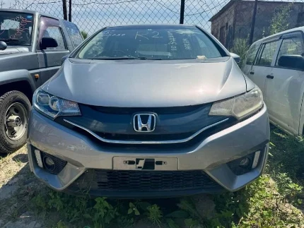 Фото для Капот Honda Fit GK3/GK5/GK4/GK6/GP6/GP5 L13B 2017/ЦВЕТ NH823M перед.