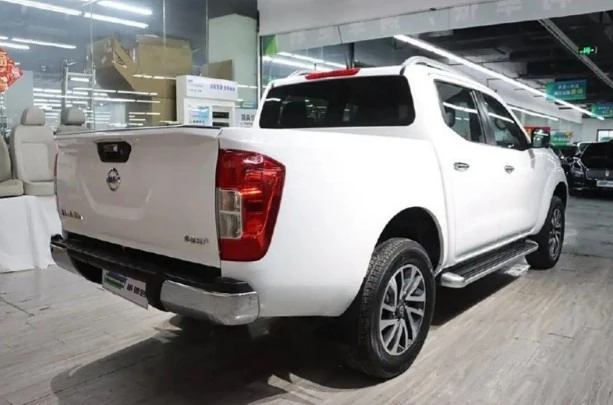 Автомобиль Nissan Navara 2021 г под заказ из Китая
