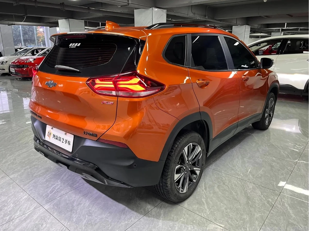 SHEVROLET TRAX 2022 год под заказ из Китая